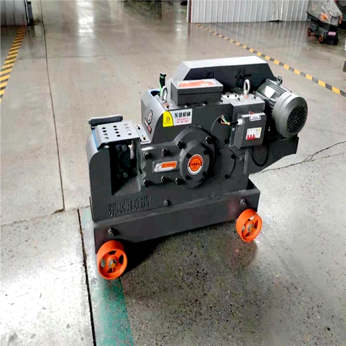 鋼筋(jin)切斷(duan)機 