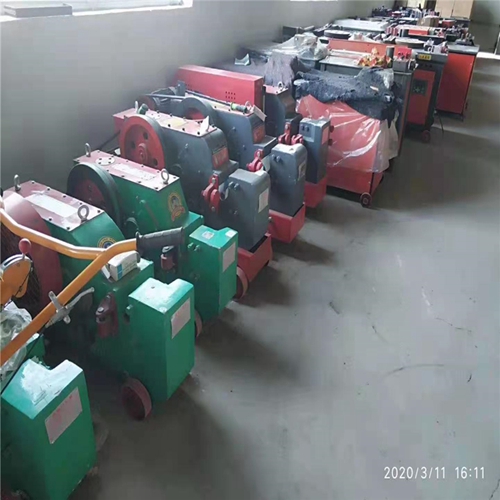 鋼筋(jin)切斷(duan)機 